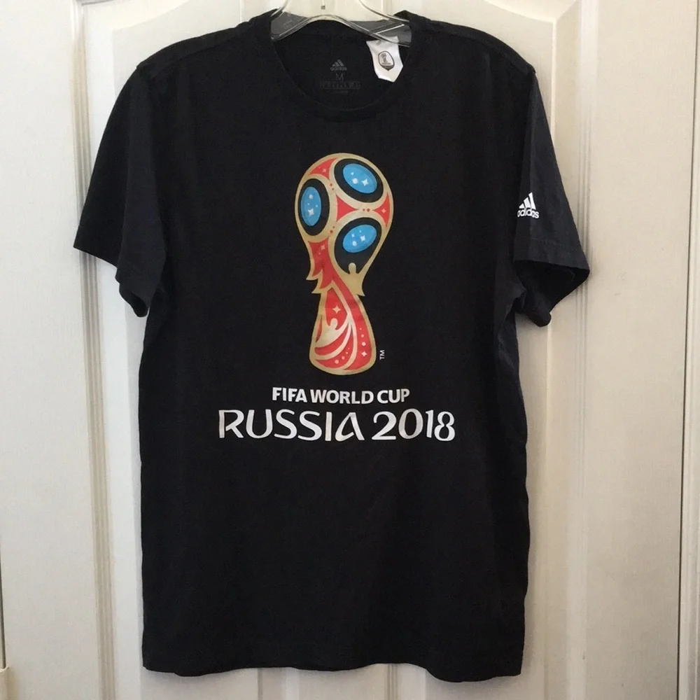 FINAL MARKDOWN Adidas FIFA World Cup Russia 2018 tee shirt medium
